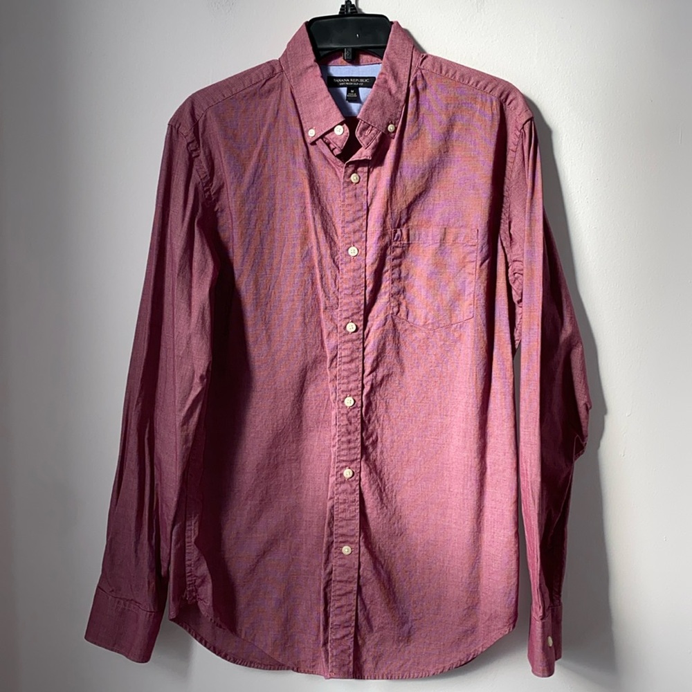 Banana Republic men’s soft wash slim fit long sleeve button down shirt, M